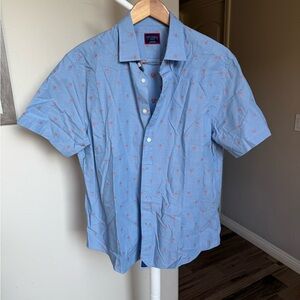 UNTUCKit Men’s Medium Short Sleeve Blue Palm Tree All Over Button Up